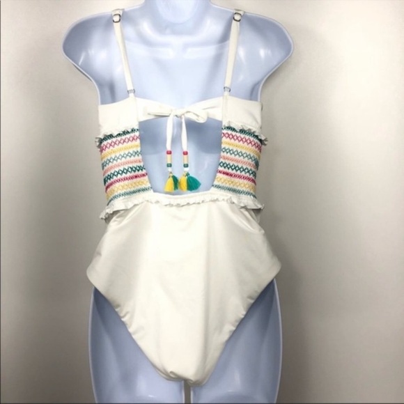 ISABELLA ROSE swimsuit - Picture 5 of 5